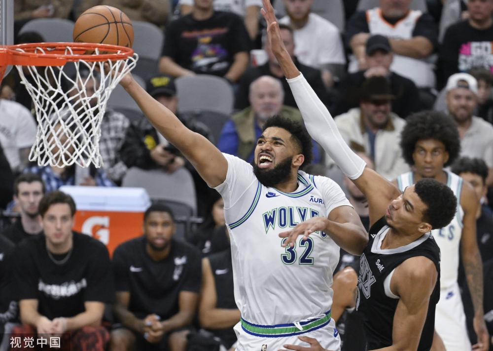 邹家华同志 邹家华同志